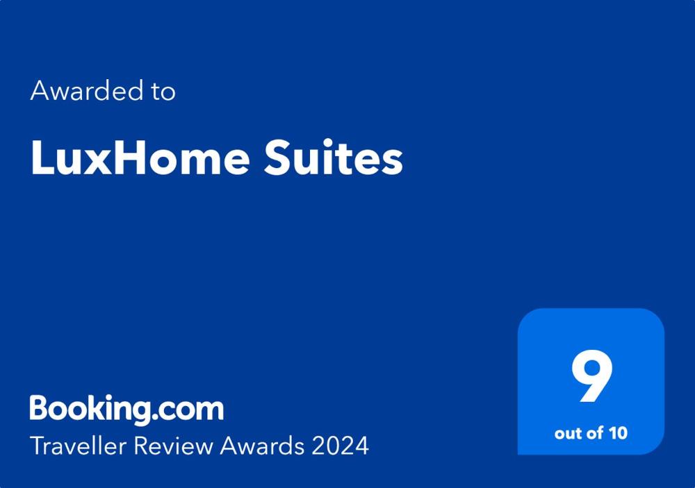 LuxHome Suites in Mansion